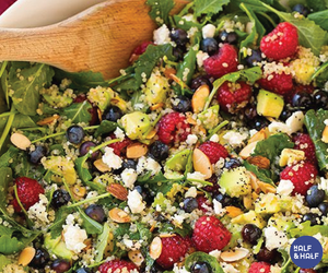 Receta para ensalada de quinoa, kale y aguacate